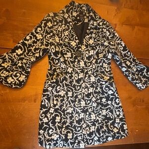 Luii Monochrome Floral Jacket
